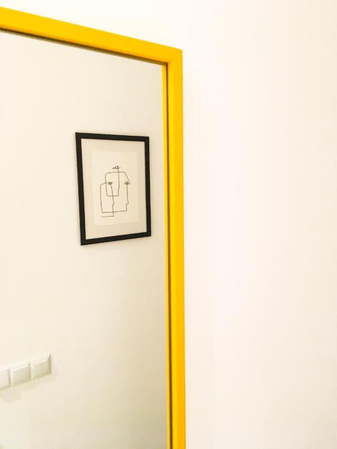 Banana Apartment